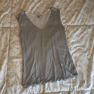 💜Black and white printed tank💜